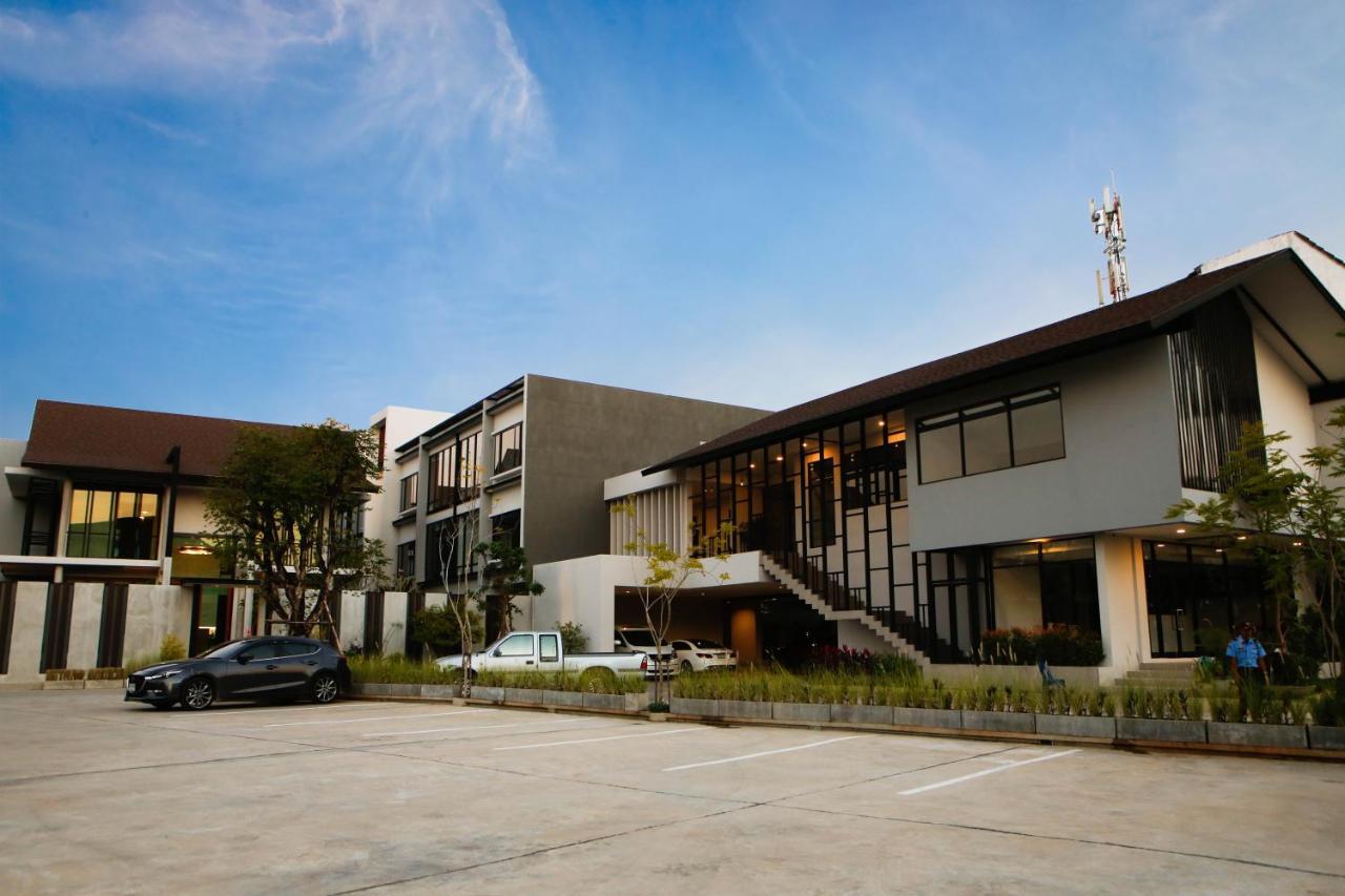 Nai Ya Hotel -Sha Extra Plus Τσιανγκ Ράϊ Εξωτερικό φωτογραφία